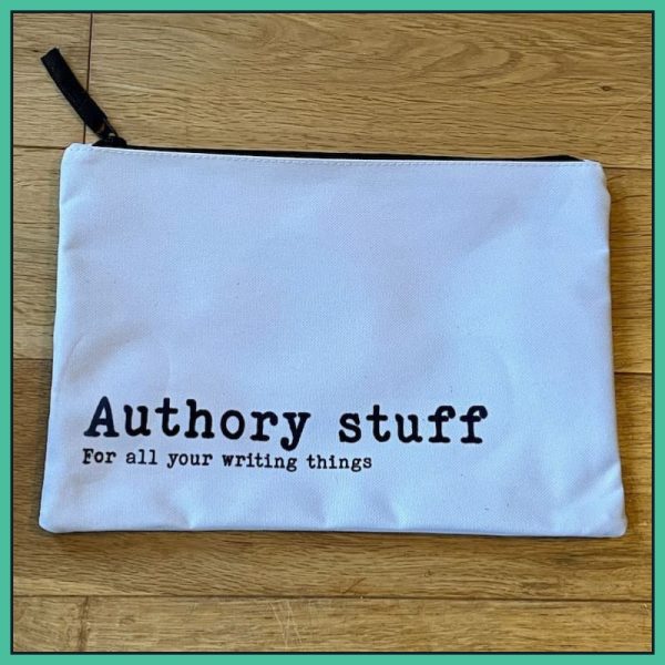 Authory stuff pencil bag in white